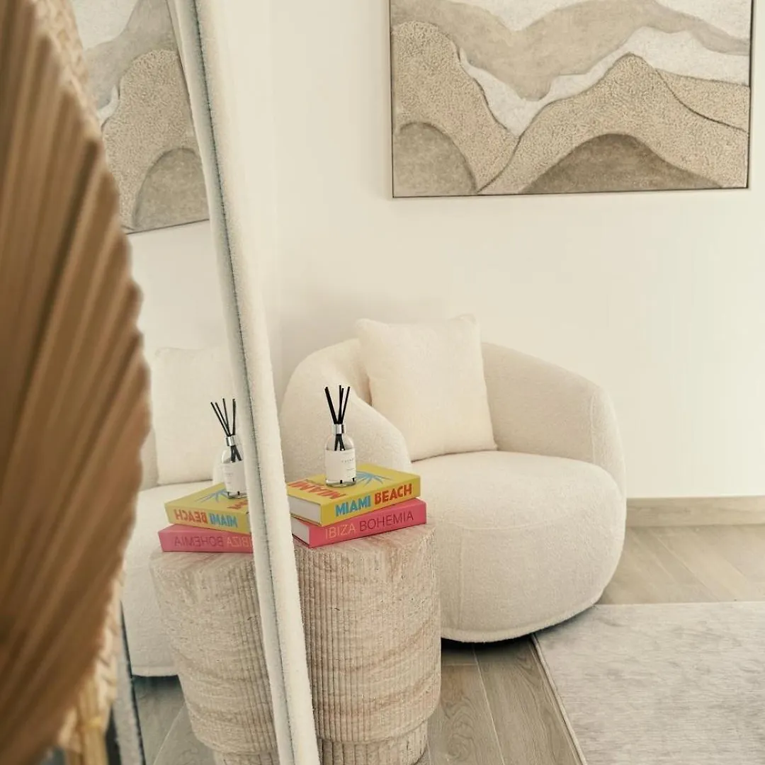 Otolo Homes 2 Bedroom Apartment Including Free Yas Theme Park Tickets Αμπού Ντάμπι