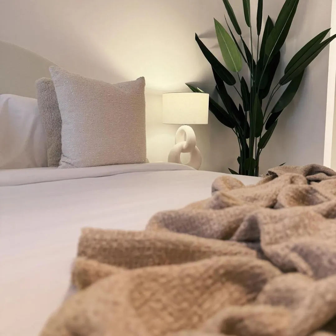 Otolo Homes 2 Bedroom Apartment Including Free Yas Theme Park Tickets 0*, Αμπού Ντάμπι Ηνωμένα Αραβικά Εμιράτα